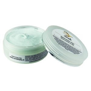 Maschera viso disarrossante